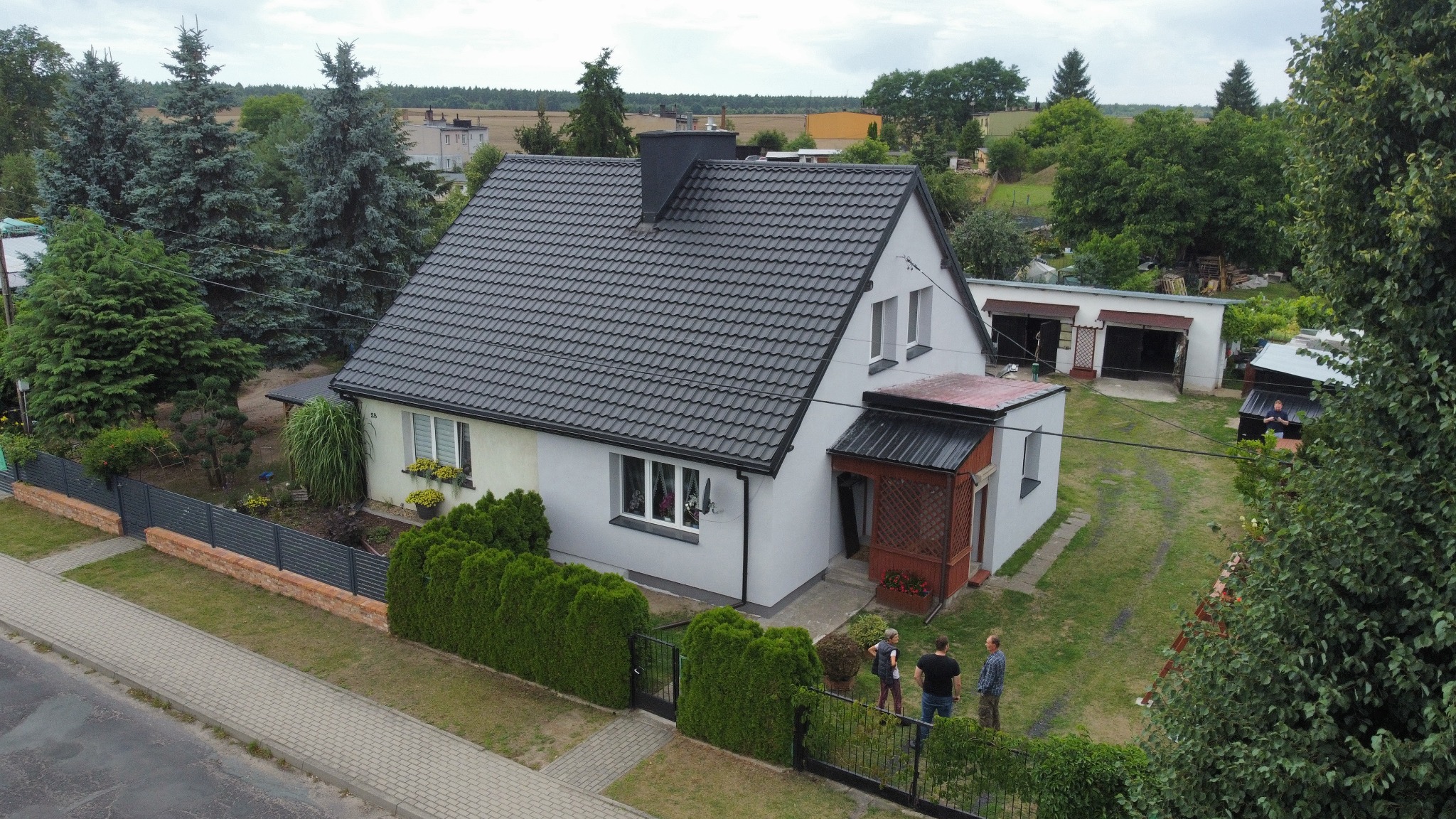 Dom sfotografowany z drona – realizacja Aria Group